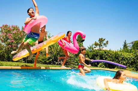 Pool auswintern: So ist der Pool bereit für die Badesaison